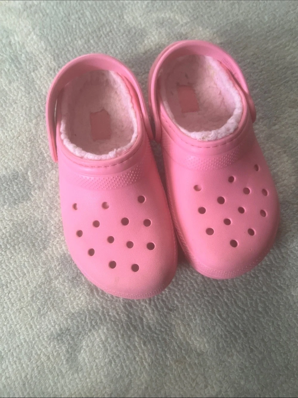 CROCS Kids Pink Fleece-Lined Clogs
